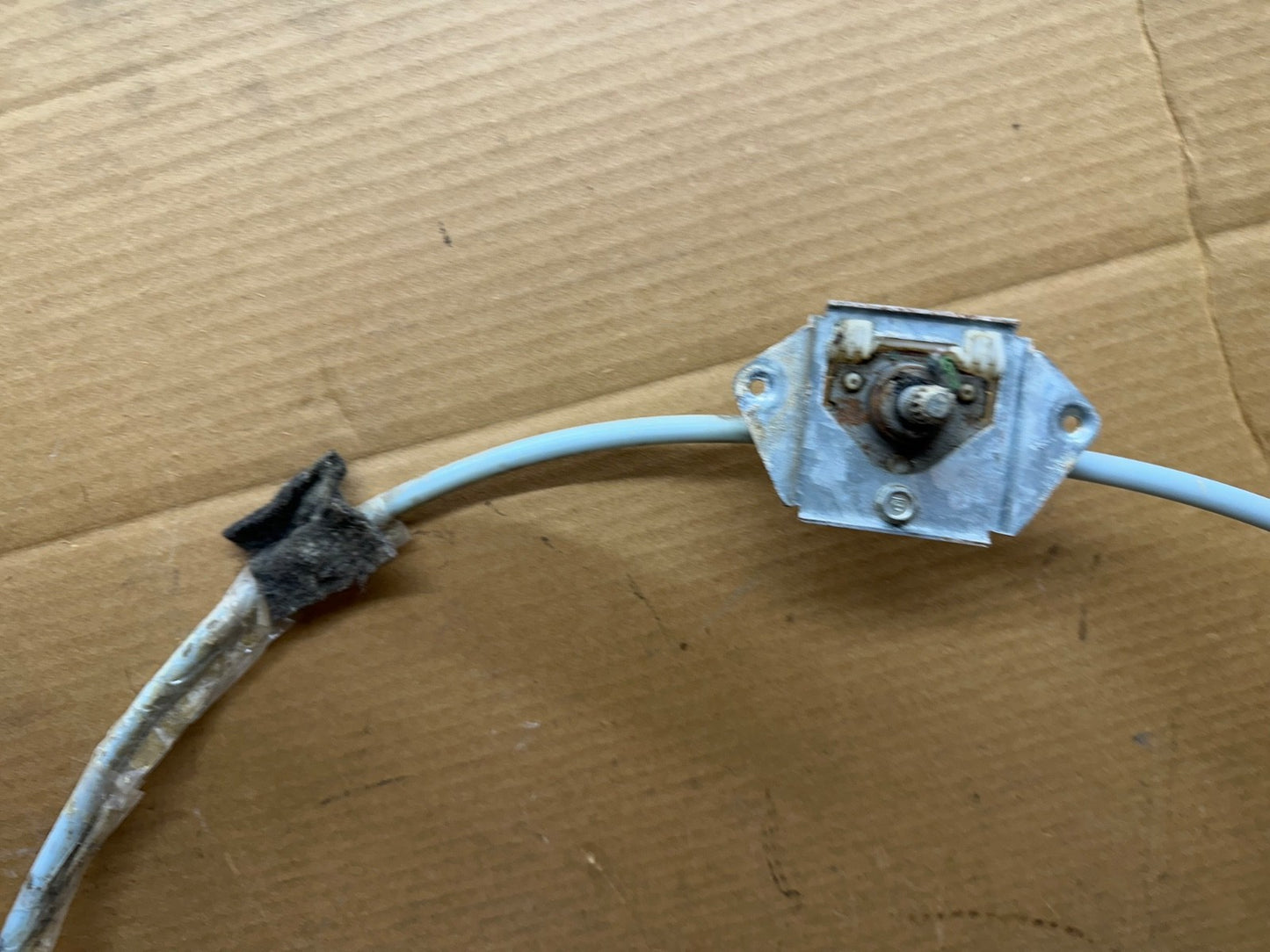 Jeep Cherokee XJ 97-01 2 Door Passenger Door Manual Window Regulator Right Front