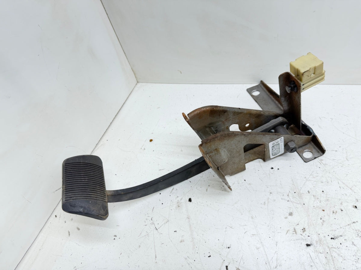97-01 Jeep Cherokee XJ Brake Pedal Assembly Factory OEM Automatic Trans Auto OE