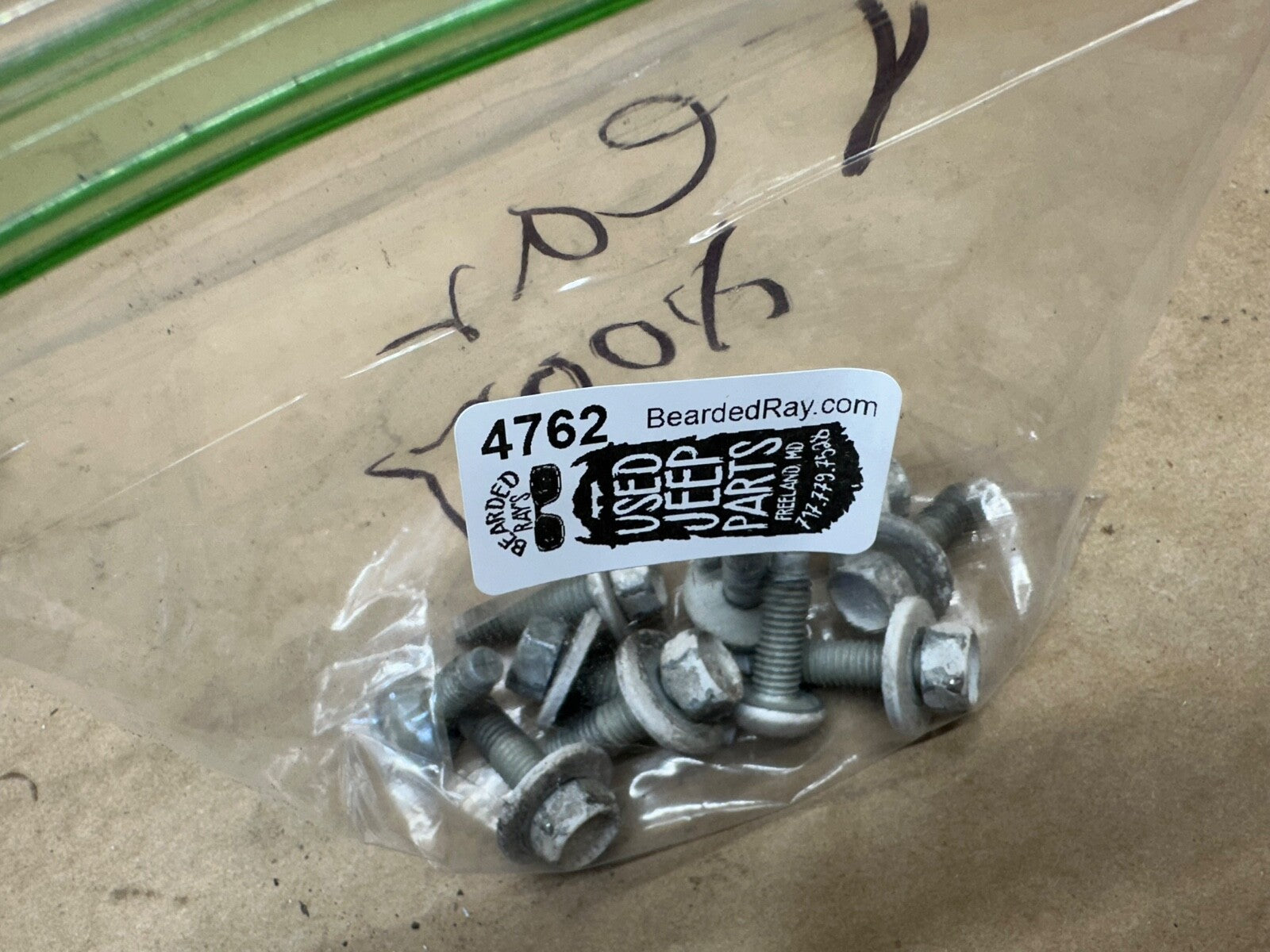 FORD E150 E250 E350 E450 Rear DOOR HINGE TO Body BOLTS Bolt Hardware OEM Factory
