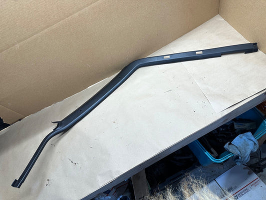 84-96 Jeep Cherokee XJ Passenger A-B Pillar Interior Trim Windshield BLACK RARE 