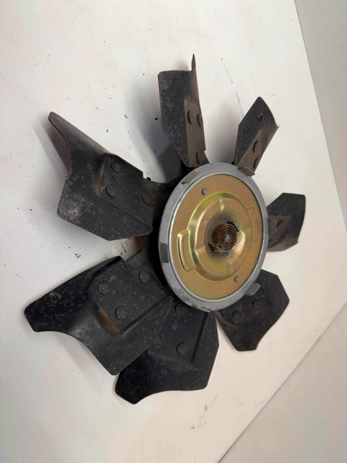 91-01 JEEP CHEROKEE 4.0 FAN CLUTCH WITH 7 BLADES Blade OEM Cooling 4.0L 6 cyl