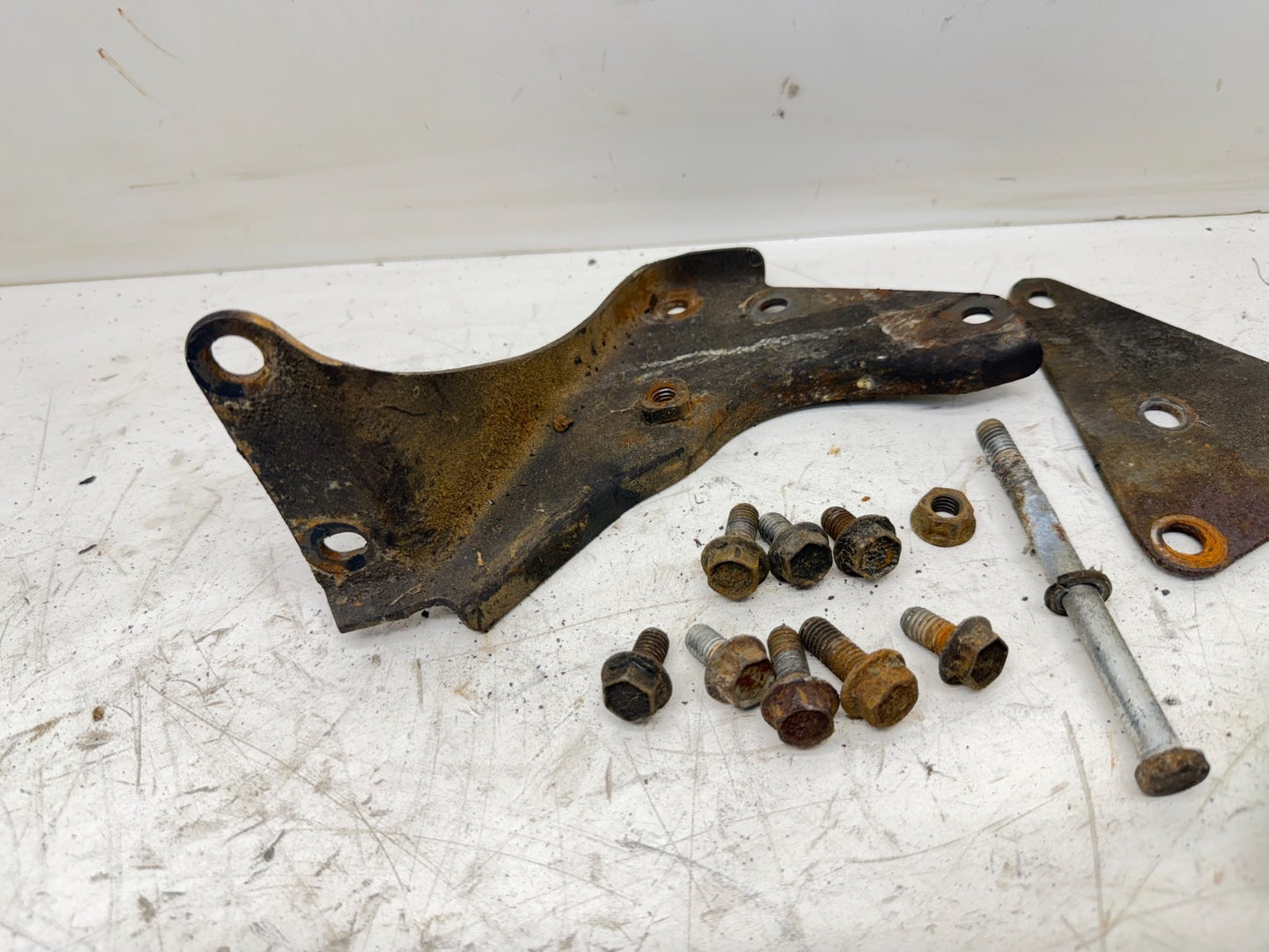 76-90 Jeep Wrangler YJ CJ 5 7 4.2 L Power Steering Pump Brackets V-Belt 258 ci.