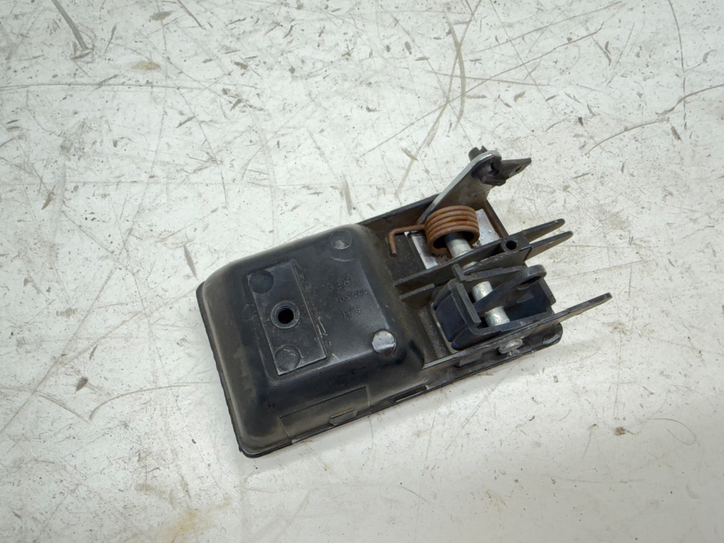 Jeep Cherokee XJ 84-96 Right Passenger Front Interior Door Handle Window Manual