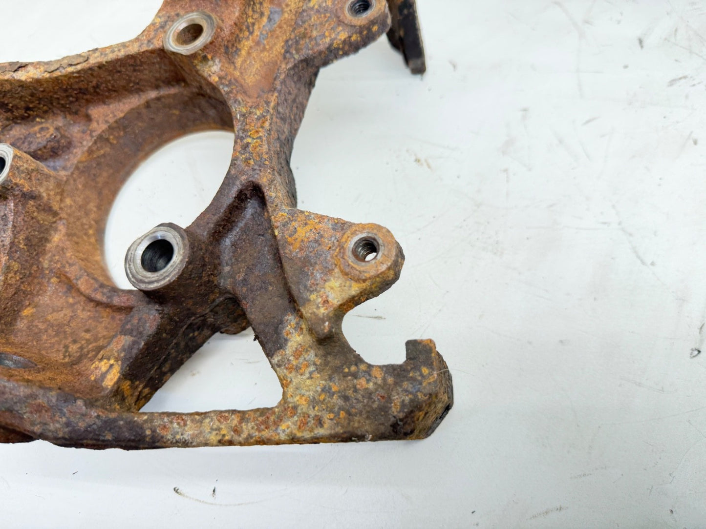90-06 Jeep Wrangler TJ YJ Dana 30 Front Axle Right Spindle Knuckle NO ABS