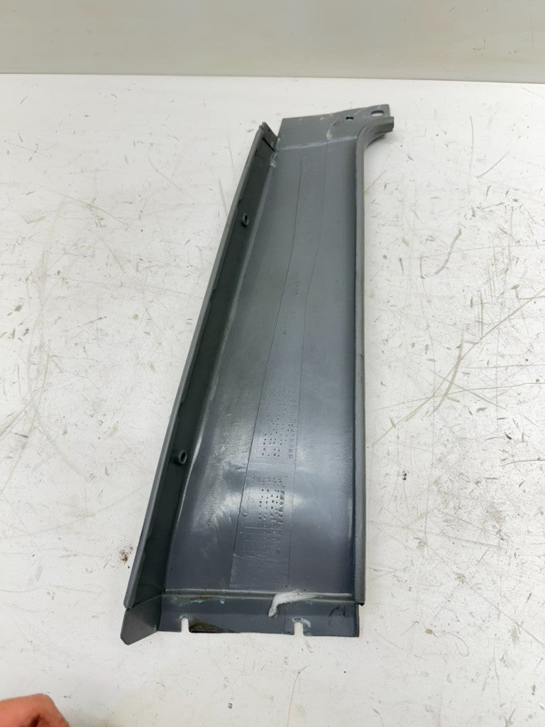 84-96 Jeep Cherokee XJ Passenger Side C Pillar Trim 4 Door RH Right Rear Grey OE