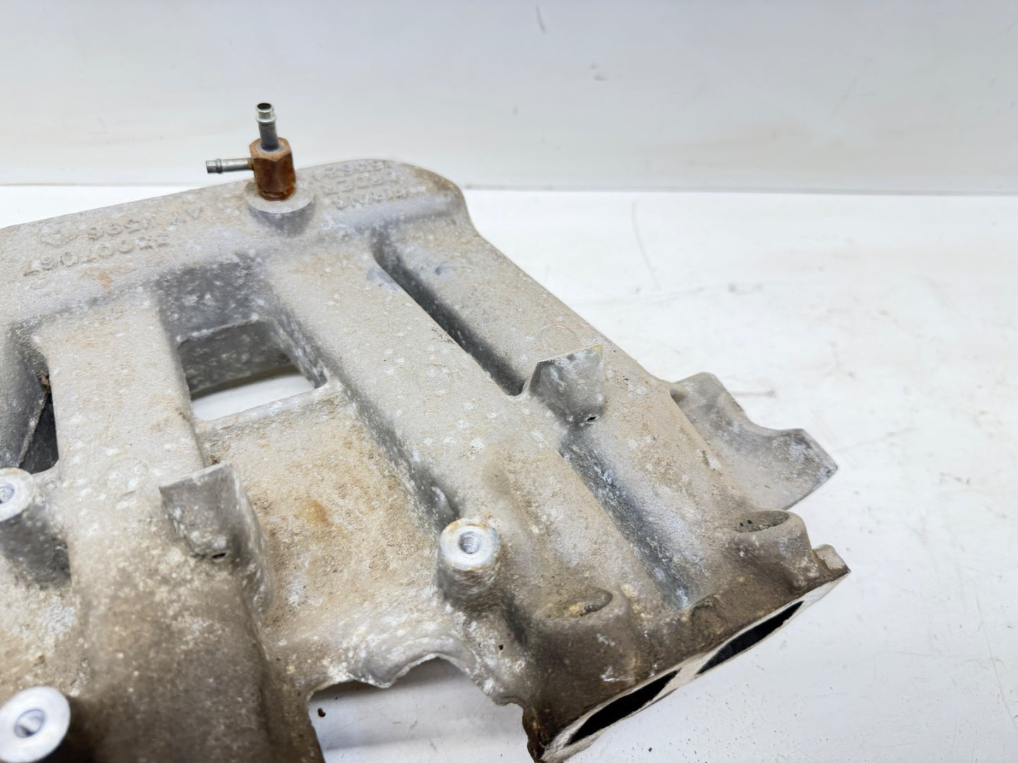Jeep Wrangler YJ 91-95 4.0 L 6 Cyl Intake Manifold Aluminum 4.0L OEM Cherokee XJ