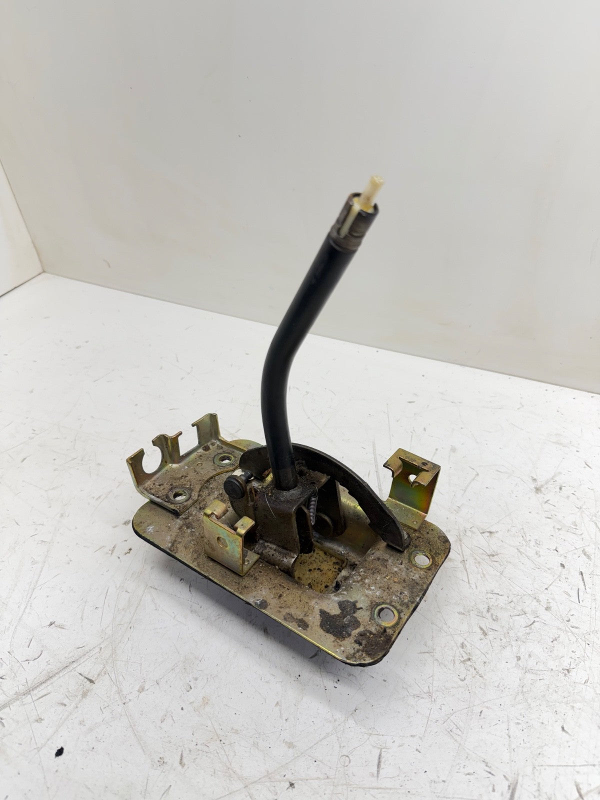 97-01 Jeep Cherokee XJ Auto Shifter Assembly OEM Automatic Floor Shift Lever AW4