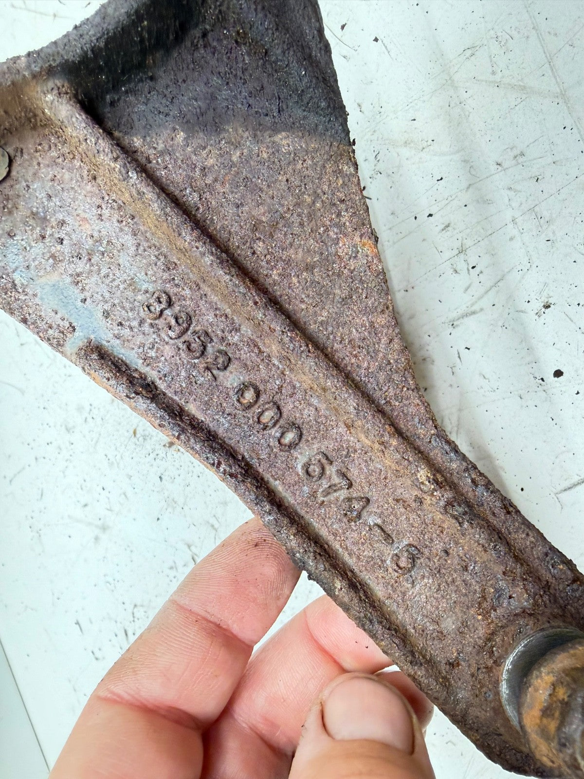 87-95 Jeep Wrangler YJ 2.5 4 Cyl Driver Side Motor Mount Bracket Left Engine OEM