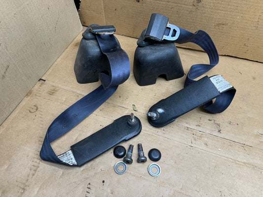 92-95 Jeep Wrangler YJ Rear Back Pair Seat Belt Buckle OEM Seatbelt Factory L R