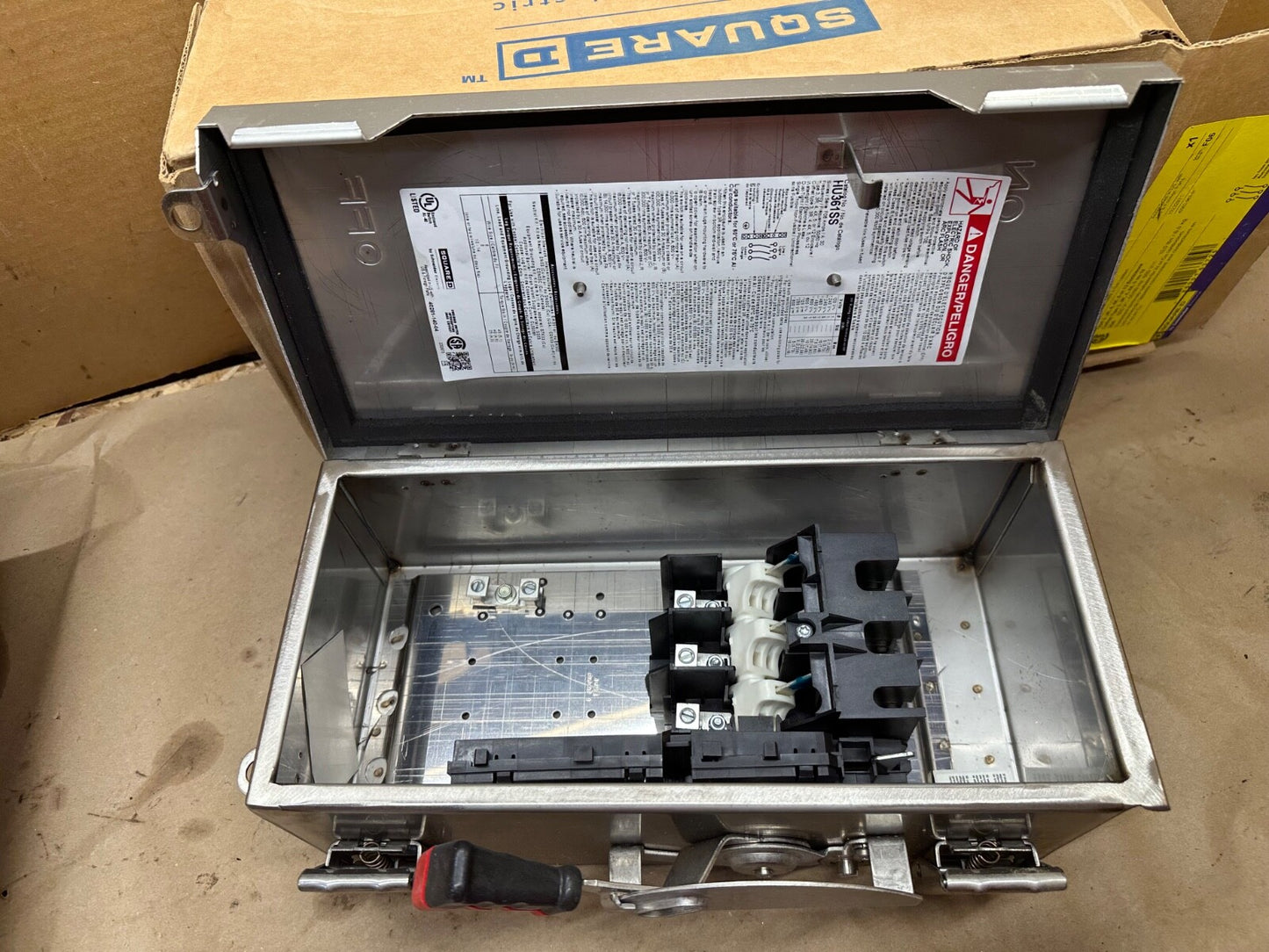 Square D Non-Fused Safety Switch HU361SS Stainless Steel 30A 600V NEW OPEN BOX