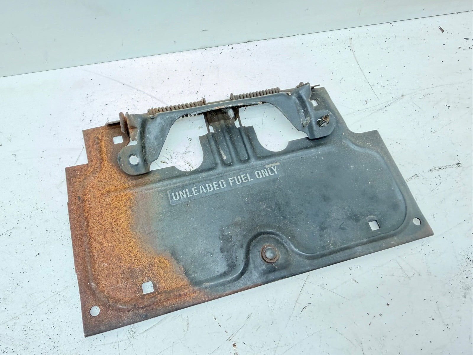 Jeep Wrangler YJ 87-95 Rear License Plate Mount Tag Bracket Factory OEM Gas Flap
