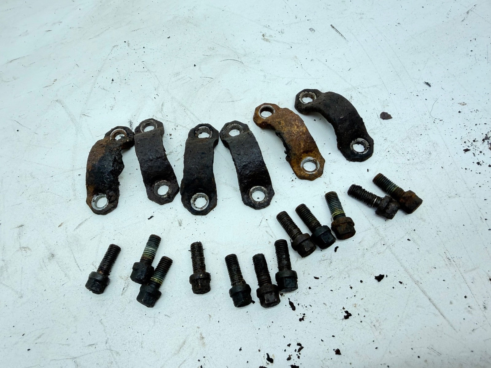 Complete Set of OEM U Joint Yoke Strap Bolt Kit for Jeep YJ Wrangler Dana 30 35