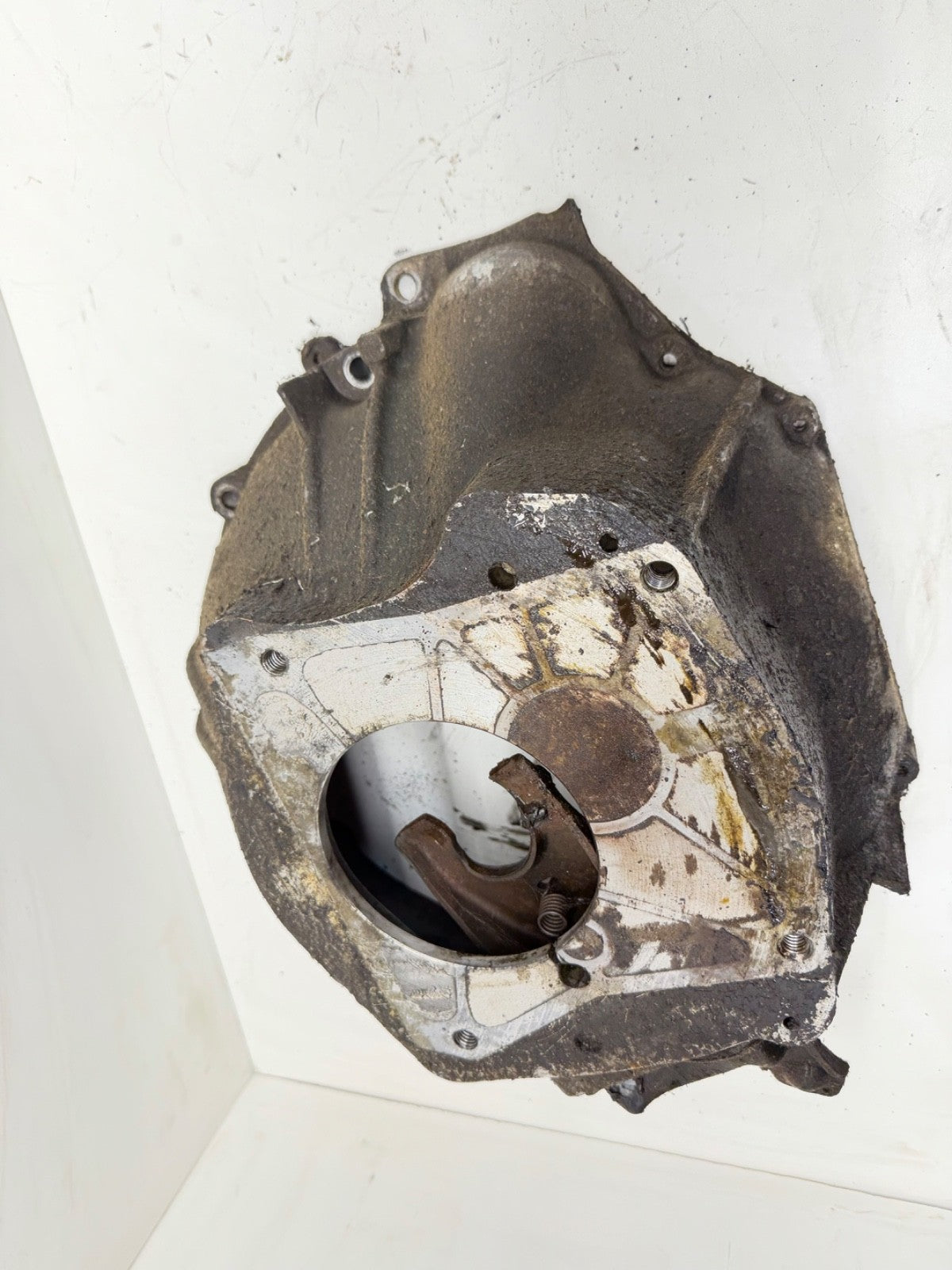 Jeep CJ Bell Housing T4 T5 SR4 Transmission CJ CJ7 80-86 4.2L 304 V8 Bellhousing