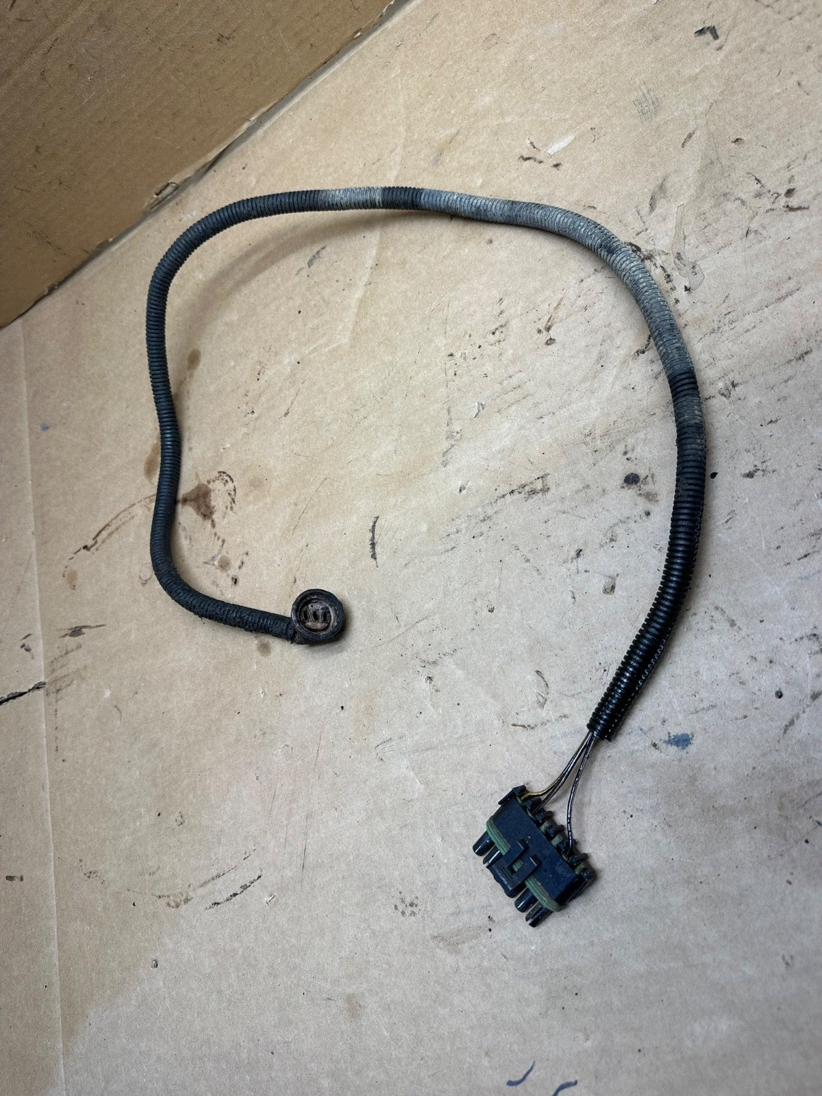 91-95 Jeep Wrangler YJ 4.0 L Auto Transmission Plug Reverse Light Wire Harness