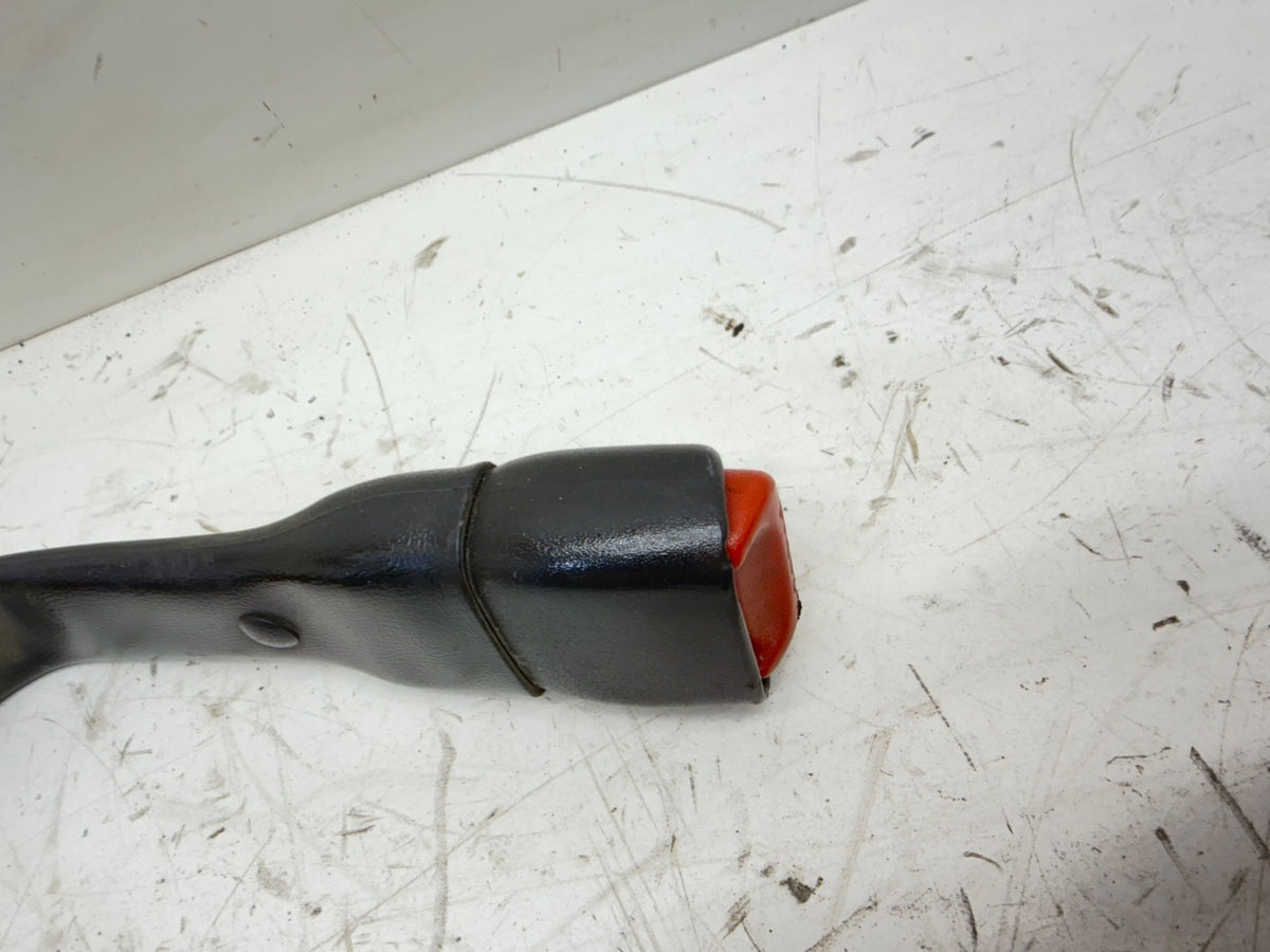 Jeep Cherokee XJ 97-01 OEM Female Seat Belt End Buckle Driver Side Latch Factory