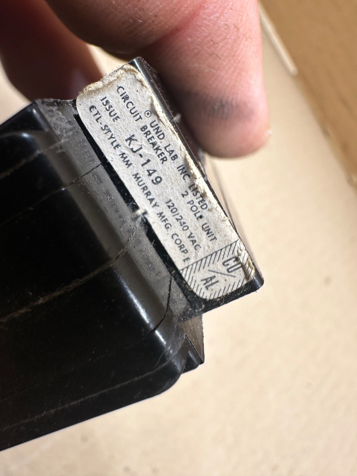 Murray Arrow Hart MM1515 Tandem Circuit Breaker, 2-P, 15A, 120/240V, Style MM