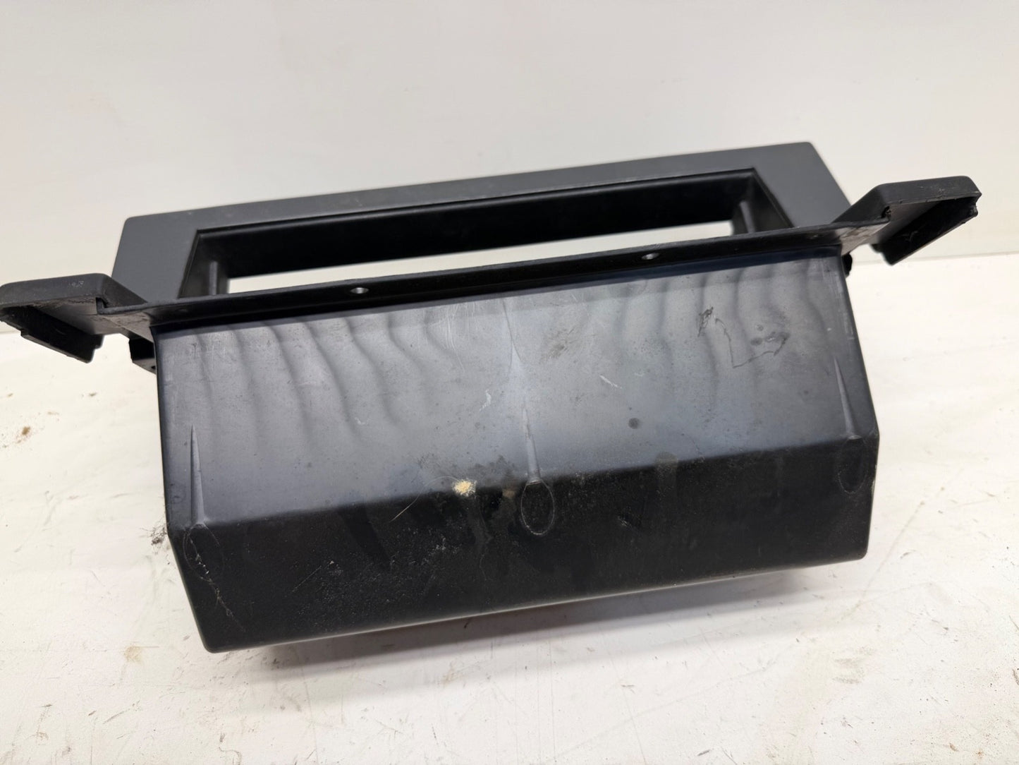 Jeep Wrangler YJ 87-95 OEM Glove Box NO Door Gray Grey 55007286 Glovebox Grab