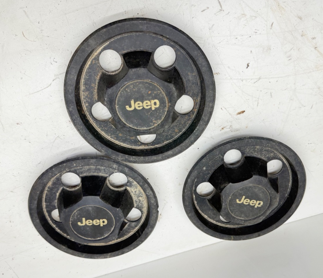 3 - Jeep Cherokee XJ Wrangler YJ 84-01 Factory Black Center Cap Wheel Hub 5 Bolt