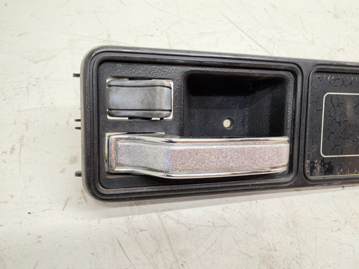 Jeep Cherokee XJ 84-96 Driver LH Front Interior Door Handle Window Manual Locks