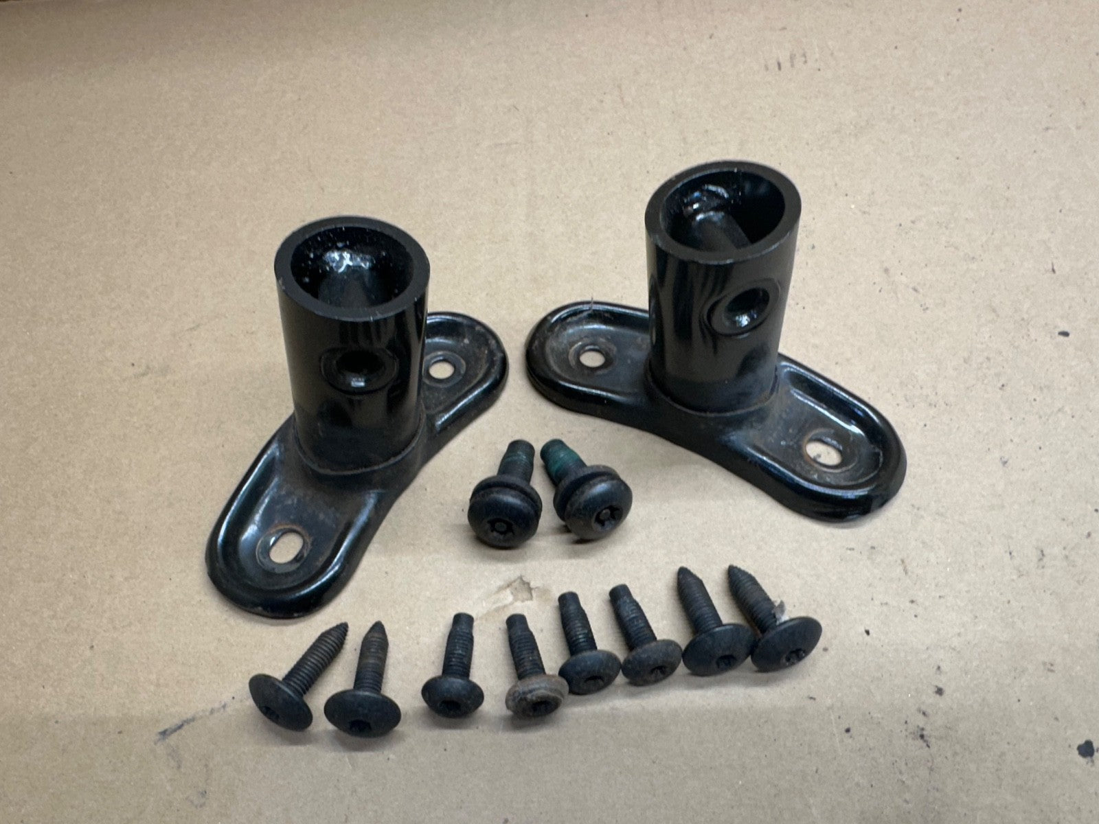 98-02 Jeep Wrangler TJ Roll Bar Sport Bar Extensions Windshield Bracket w/ Bolts