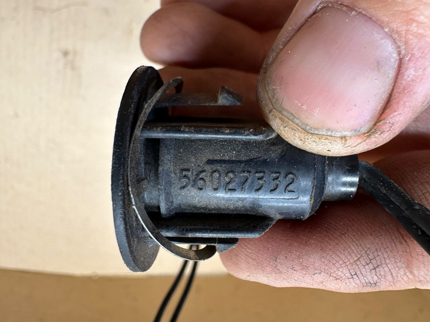 97-04 Jeep TJ Dodge Ram Battery Temperature Sensor 56027332 OEM Factory GoodUsed