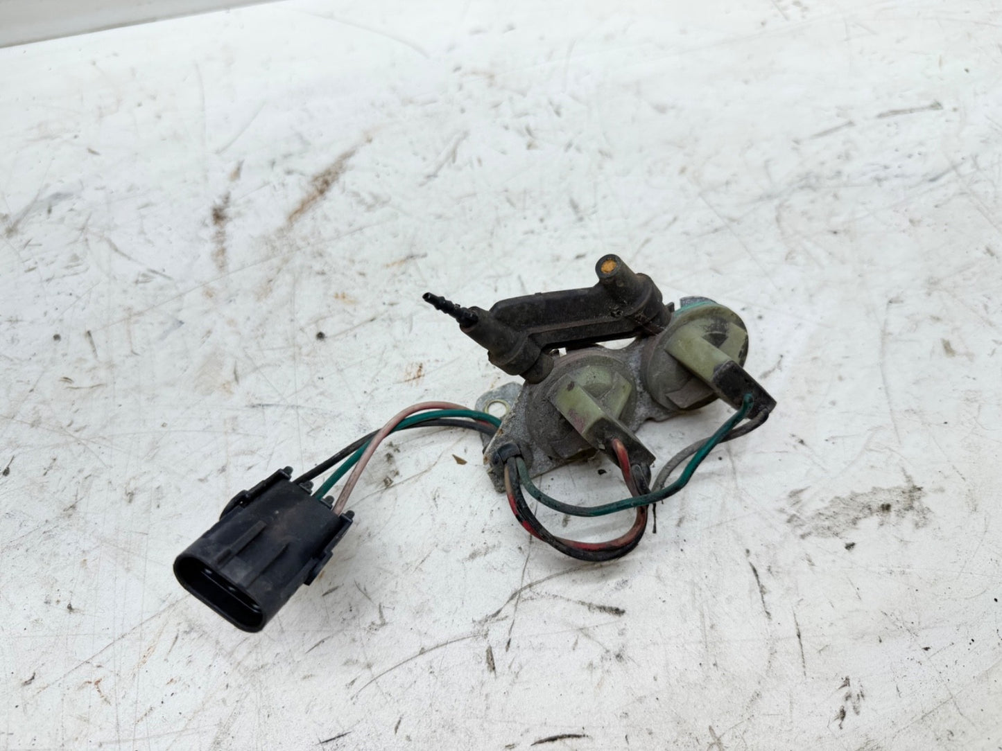 76-86 Jeep CJ Original Emissions VACUUM Solenoid Valve Module Pulse Air System