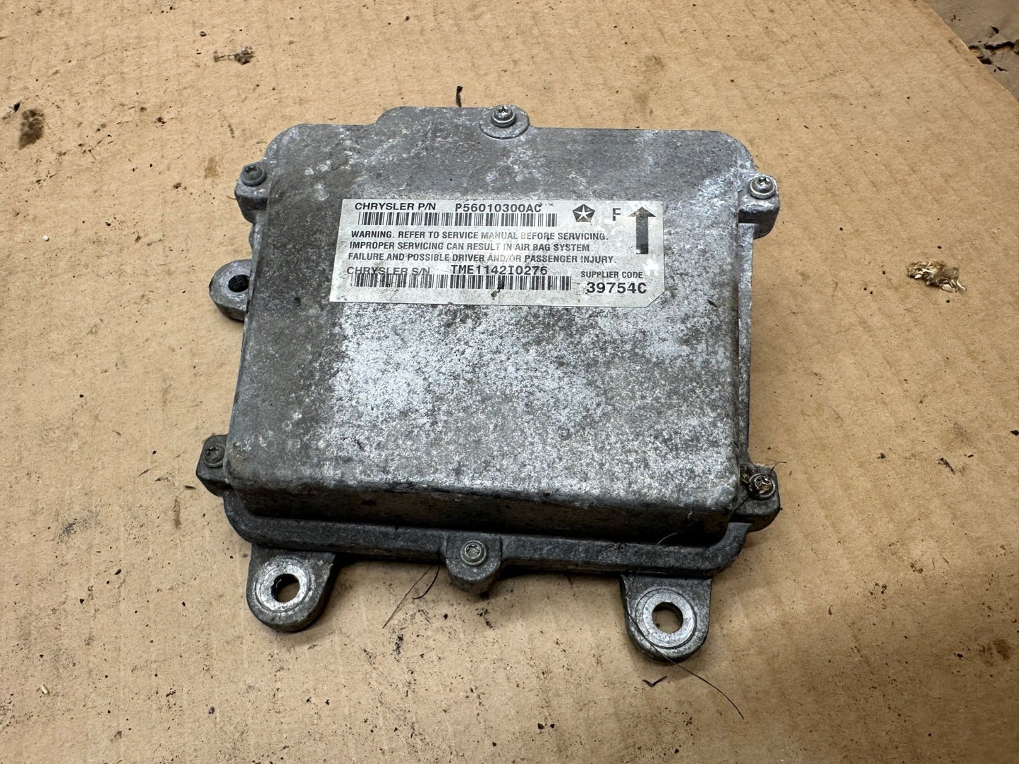02-03 WRANGLER P56010300AC 56010300AC Computer Control Module Under Console OEM