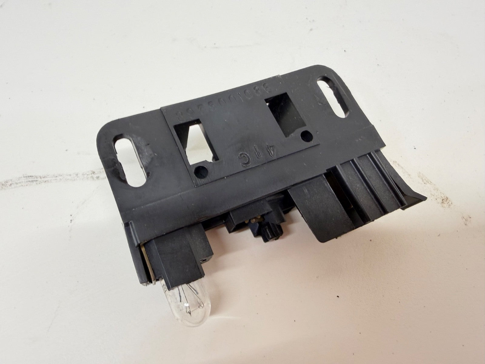 1984-1996 Jeep Cherokee XJ Glovebox Dash Glove Box Latch Light Lamp 8955001086