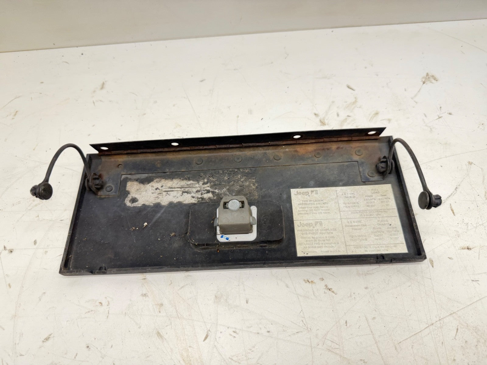 Jeep Wrangler YJ 87-95 OEM Black Glove Box Glovebox Door Factory OEM Latch Hinge