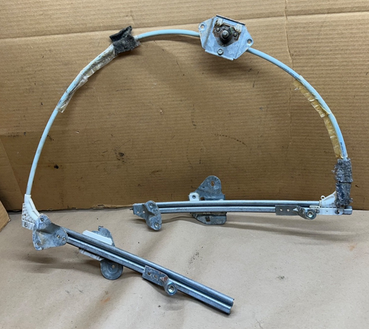 Jeep Cherokee XJ 97-01 2 Door Passenger Door Manual Window Regulator Right Front