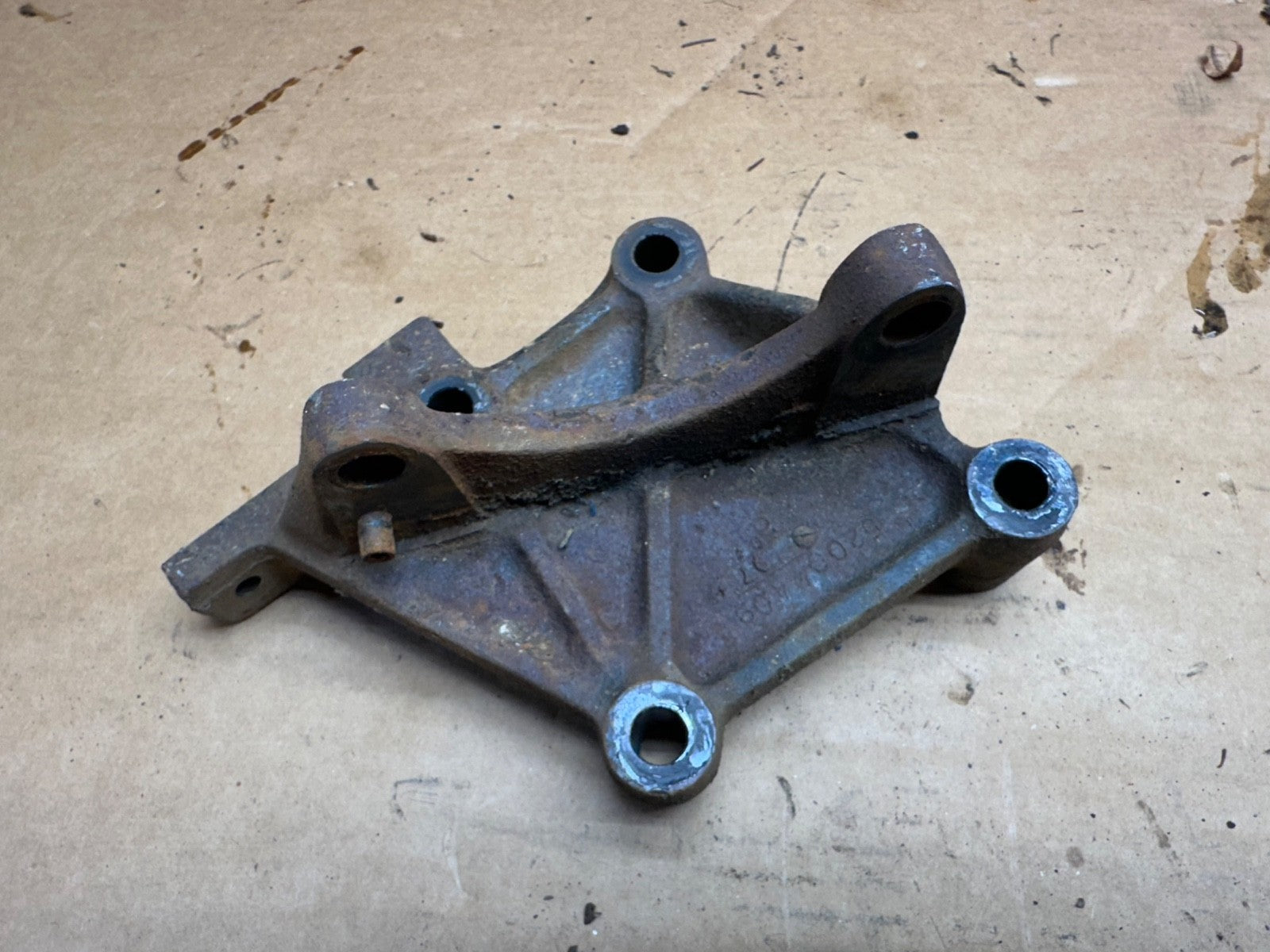 1987-1995 Jeep Wrangler YJ Steering Box Mounting Bracket Mount Brace OEM Spacer