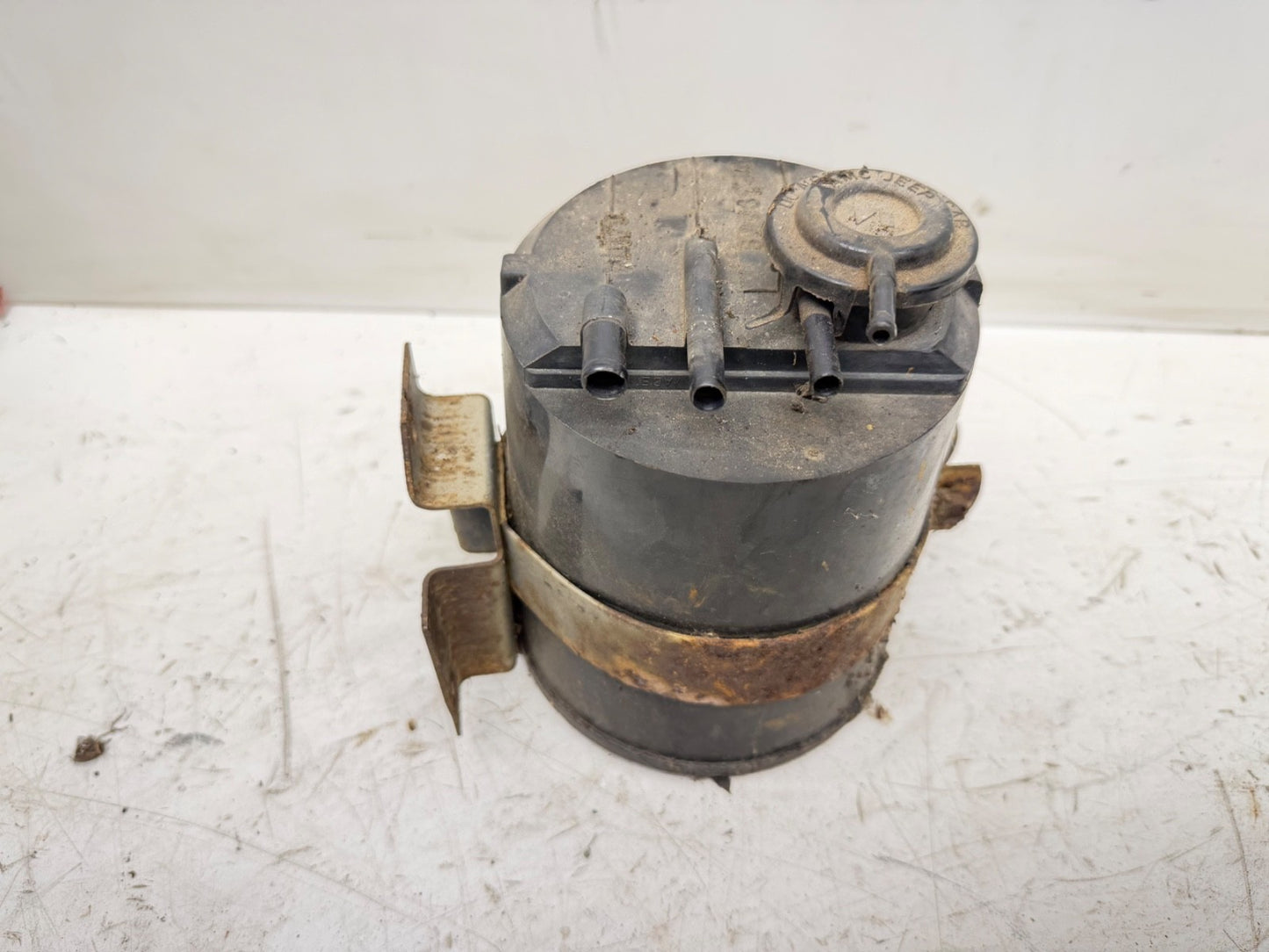 Jeep AMC Charcoal Canister Emissions Evap Good YJ CJ5 CJ7 CJ8 Wrangler 78-90
