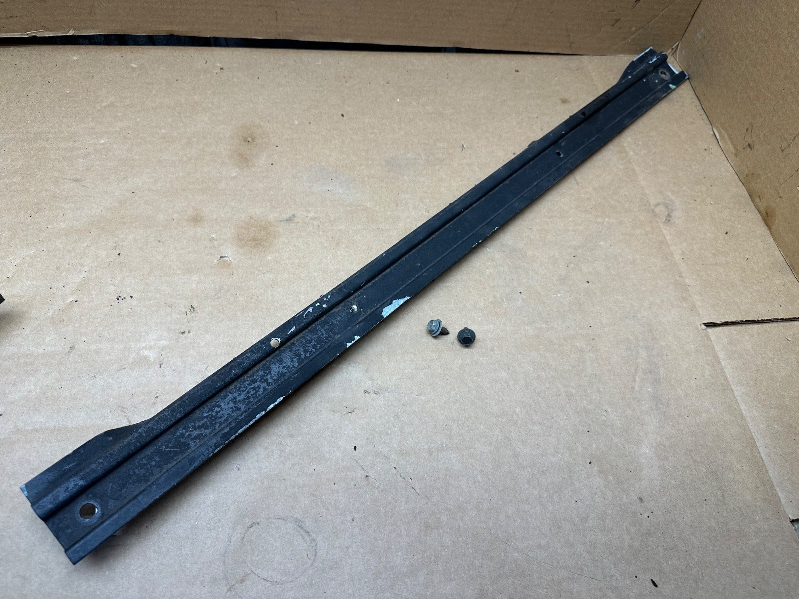 87-95 Jeep Wrangler YJ Front Bumper Frame Cover Brake Line Bracket 32.5" Brace