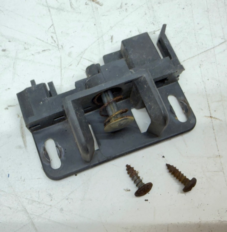 Jeep Wrangler YJ Glove Box Latch Lock Catch Door OEM 87-95 8955000343
