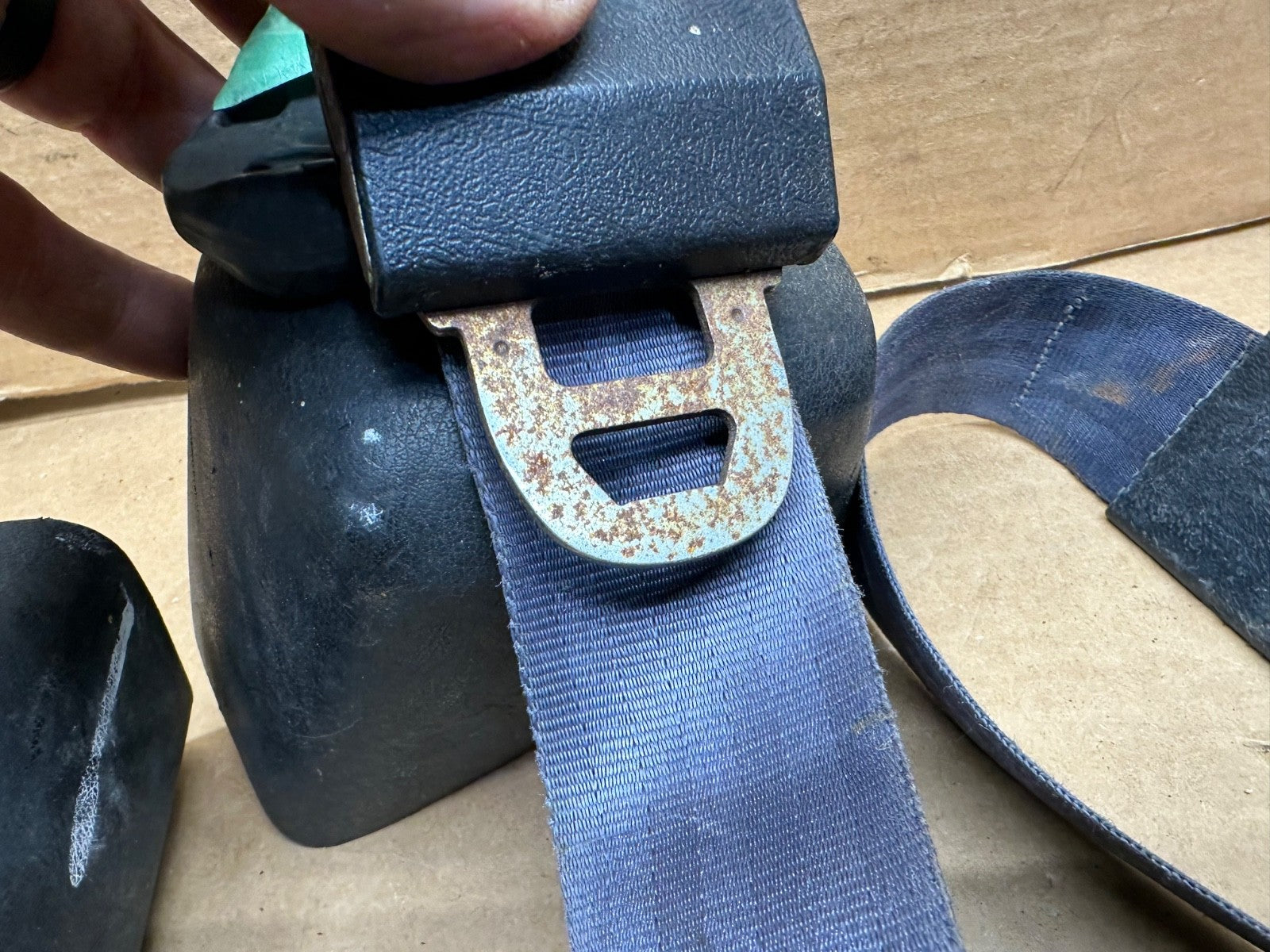 92-95 Jeep Wrangler YJ Rear Back Pair Seat Belt Buckle OEM Seatbelt Factory