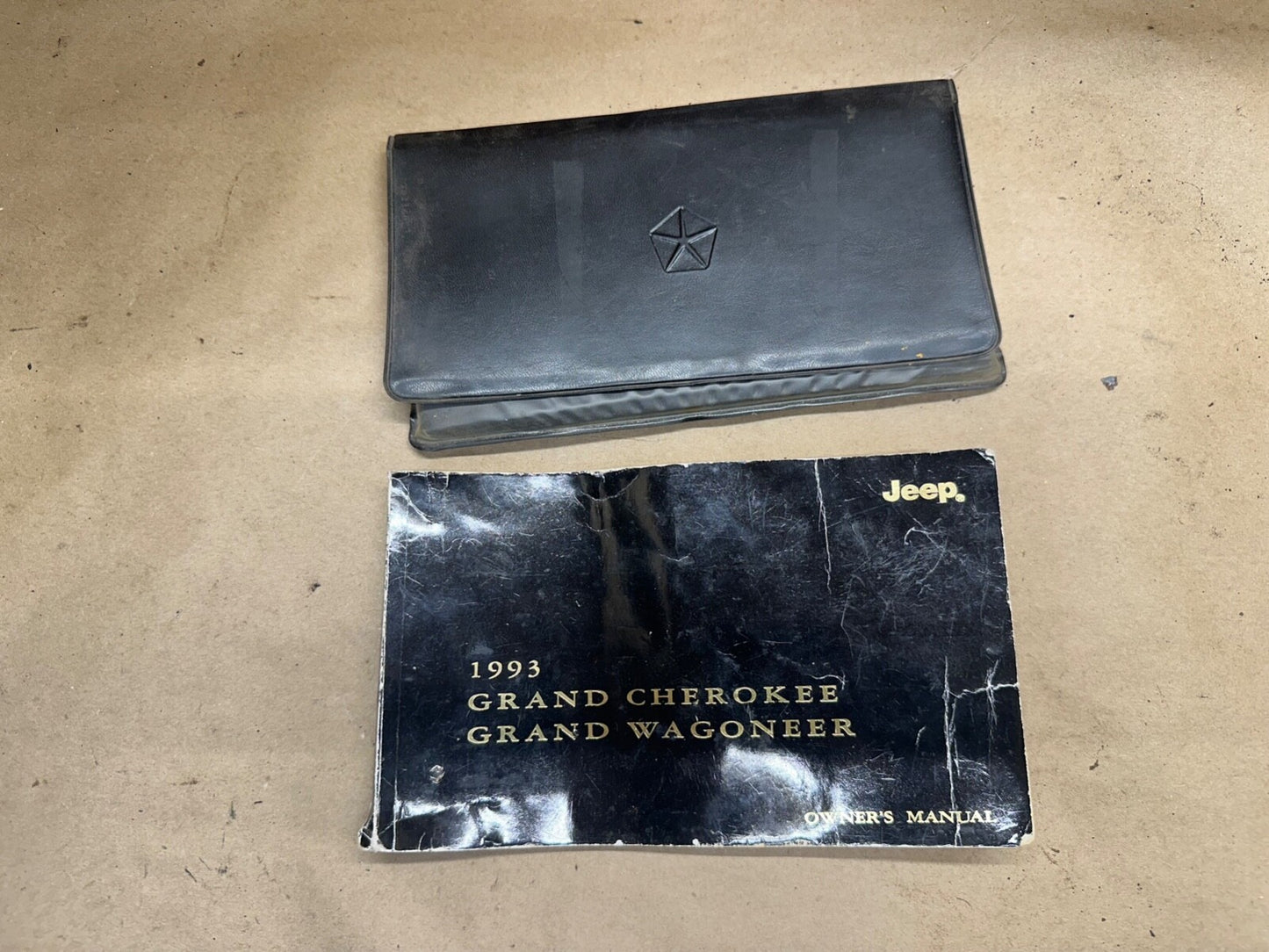 1993 Jeep Grand Cherokee ZJ Owner Owner's Operator Manual Laredo Limited 93 OEM