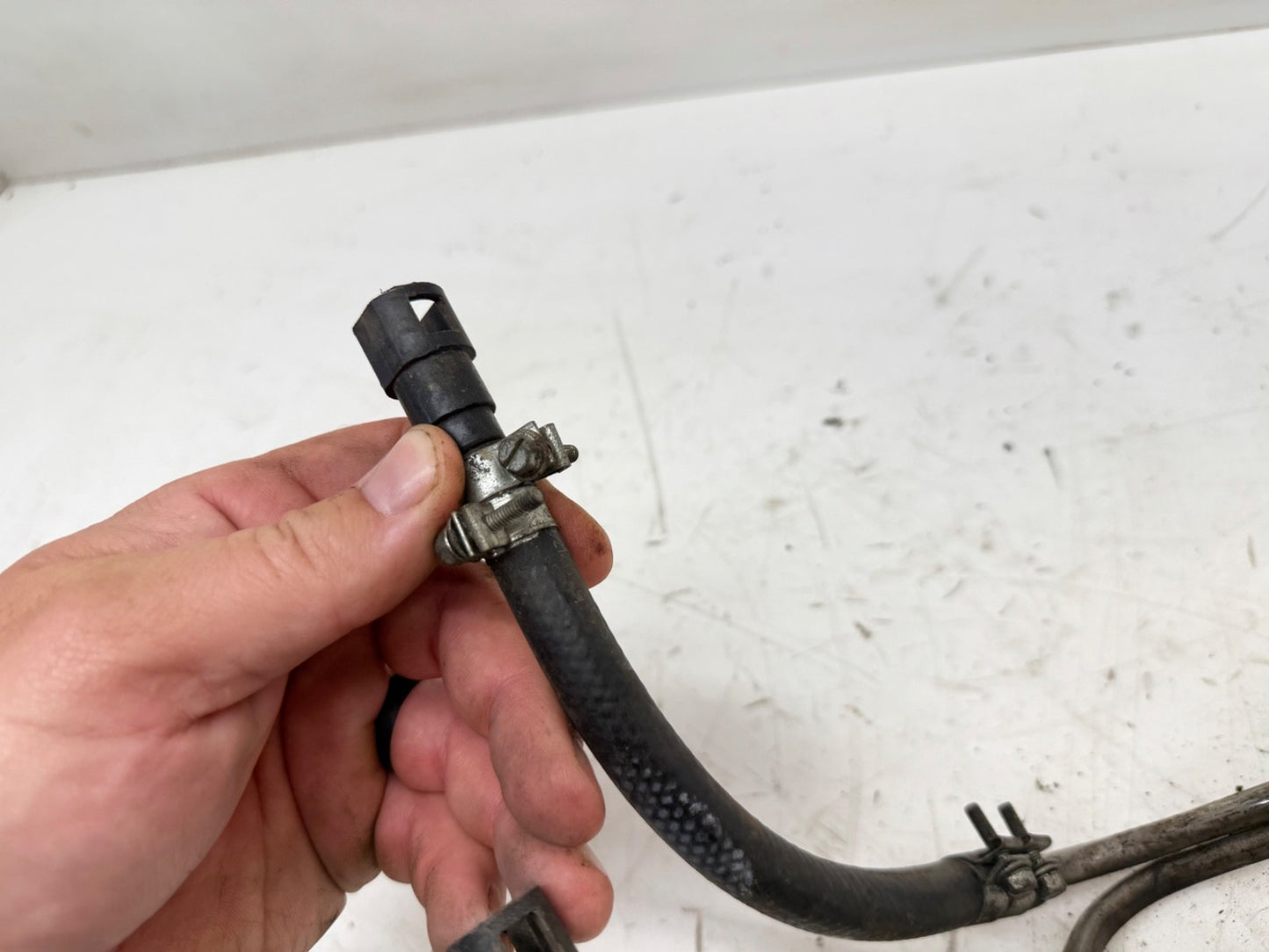 Jeep Wrangler YJ 91-95 2.5 Stainless Steel Fuel Line Engine Rail Frame Gas Hose