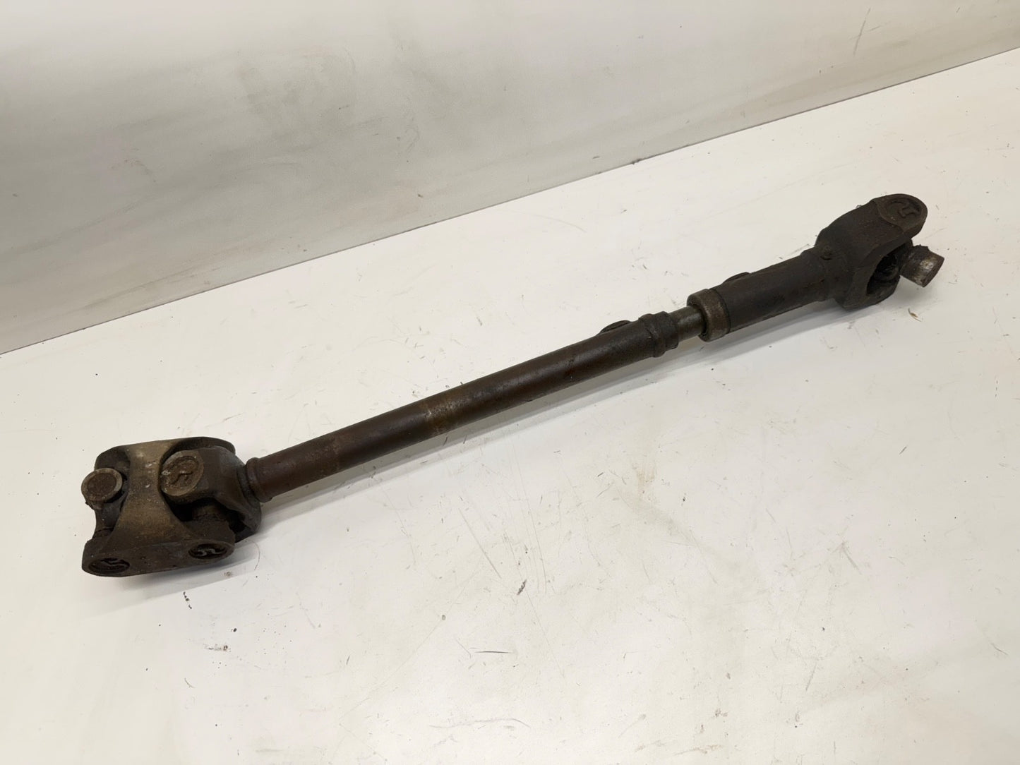 74-91 Jeep J10 FSJ Grand Wagoneer Front Driveshaft Transmission 22" Collapsed