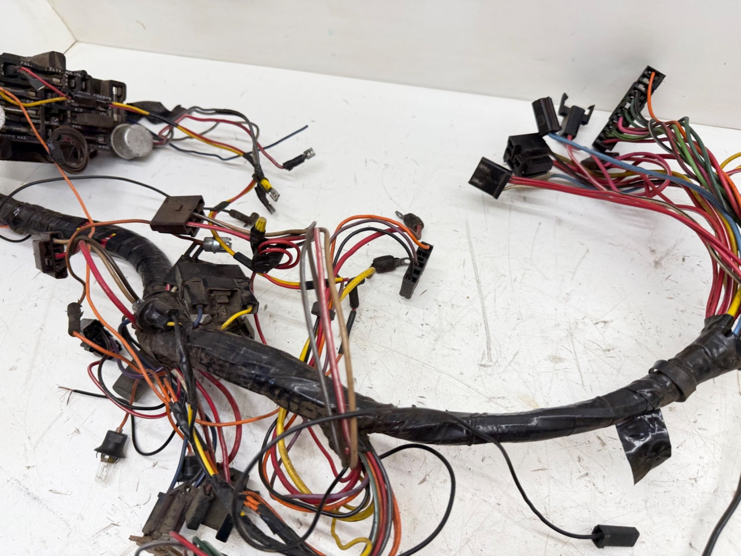 70s Jeep Under Dash Main Wire Harness FSJ Wagoneer Cherokee J10 J20 Panel OEM