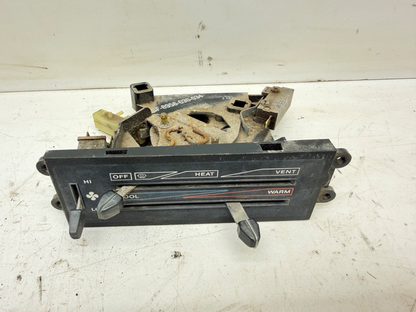 87-95 Jeep Wrangler YJ HEAT Panel Temp Climate Control Unit Heater HVAC Switch