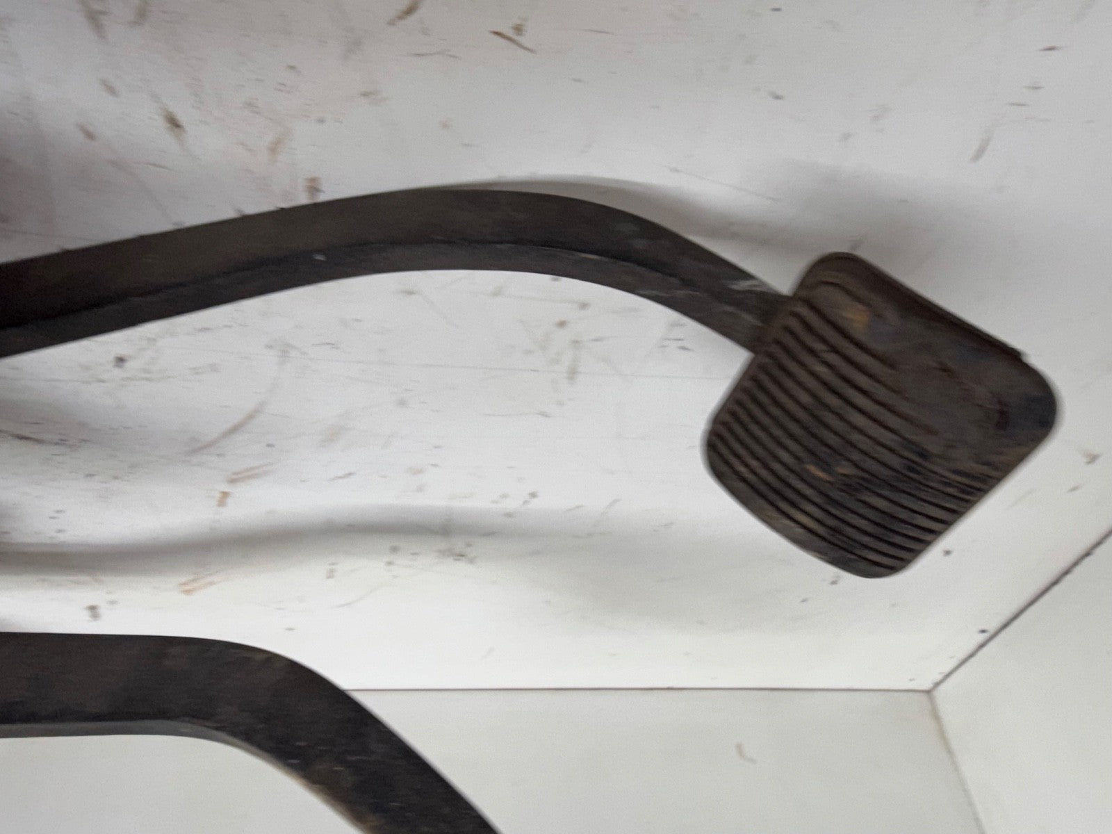 Jeep Wrangler TJ 97-06 OEM Standard Manual Clutch Brake Pedal Assembly 5 speed
