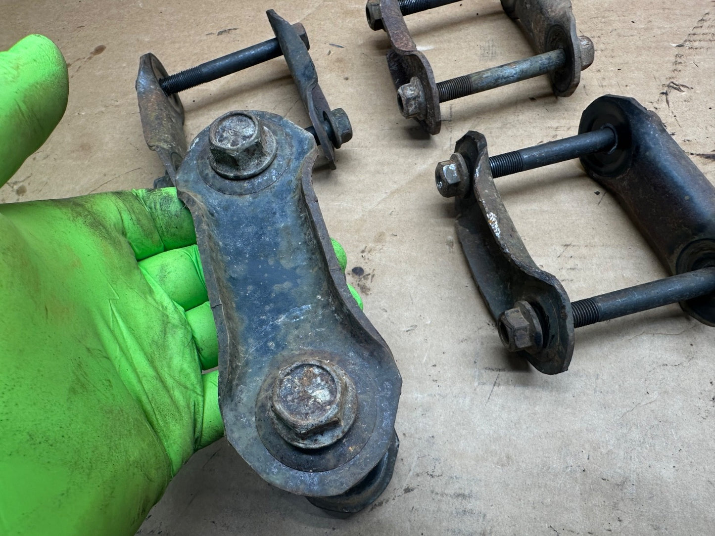 87-95 Jeep Wrangler YJ Shackles Shackle Front Rear Leaf Spring OEM Factory Stock