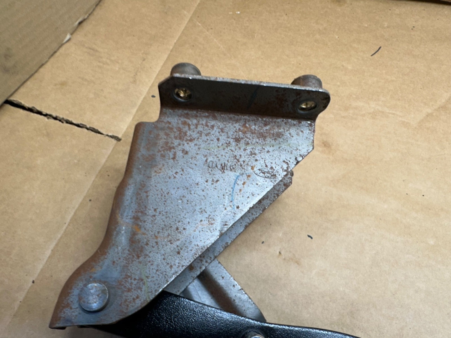 OEM 2011-2016 FORD F250 F350 NON ADJUSTABLE BRAKE PEDAL Super Duty 12 13 14 15
