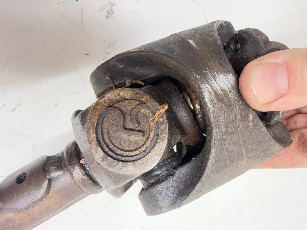 74-91 Jeep J10 FSJ Grand Wagoneer Front Driveshaft Transmission 22" Collapsed