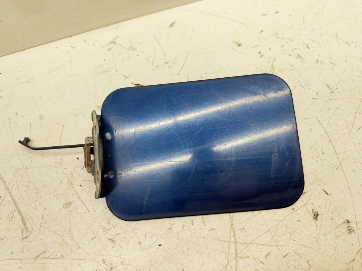 1996 Jeep Cherokee XJ OEM Fuel Fill Door Gas Tank Filler Cover Lid Blue 97 98 99