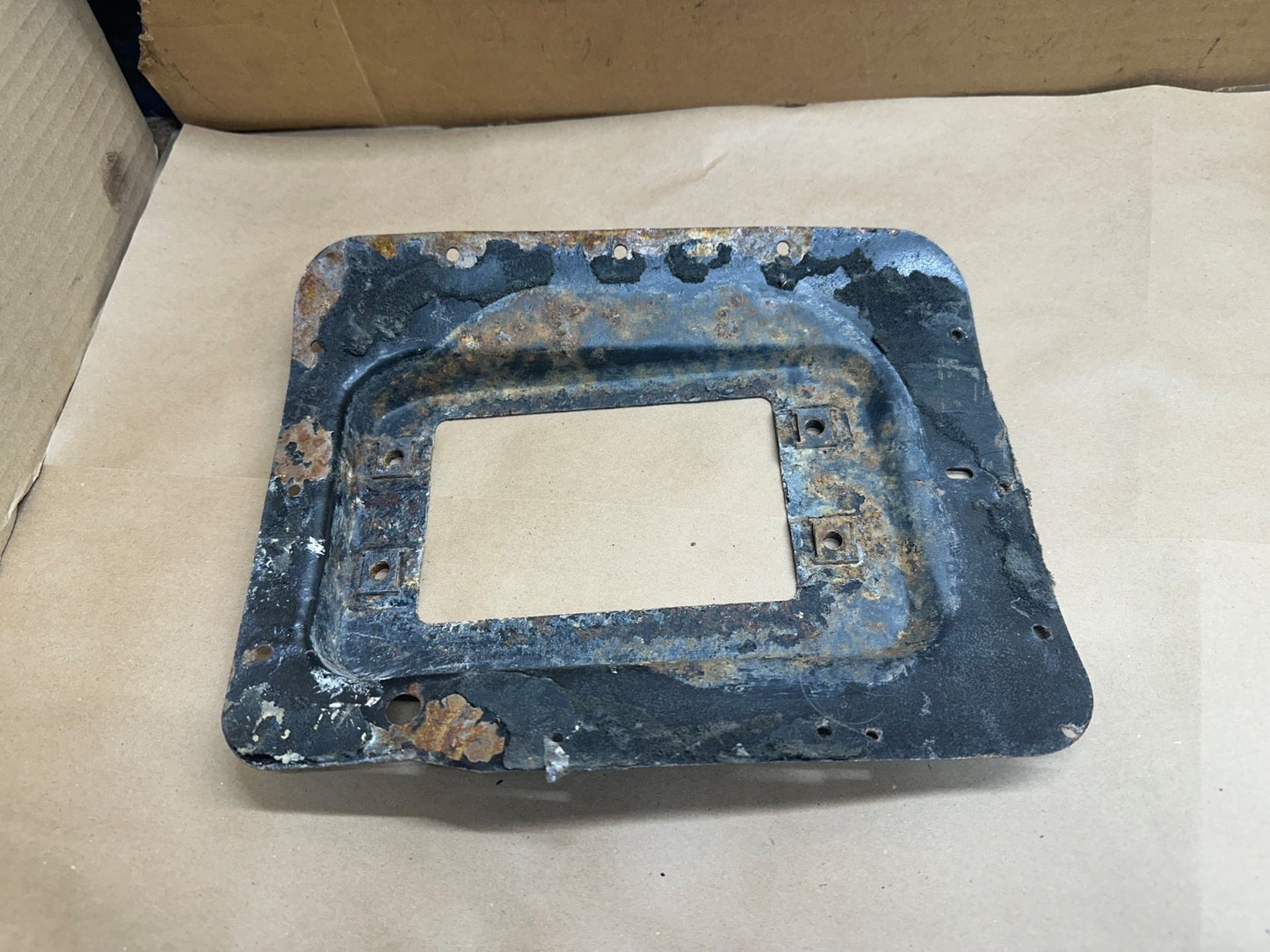 97-02 Jeep Wrangler TJ Auto Automatic Transmission Floor Plate Tunnel Cover Tran