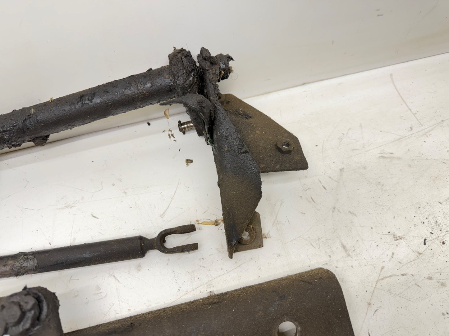 International s1700 4700 s1800 4900 clutch Pedal Linkage Assembly truck 1983 -99