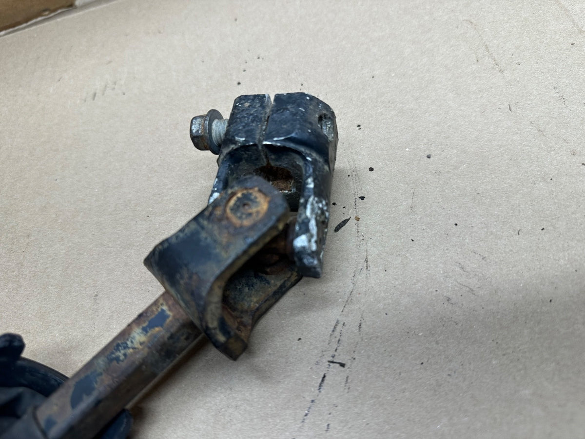 01-06 Jeep Wrangler TJ Upper Steering Intermediate Shaft Collapsible OEM Factory