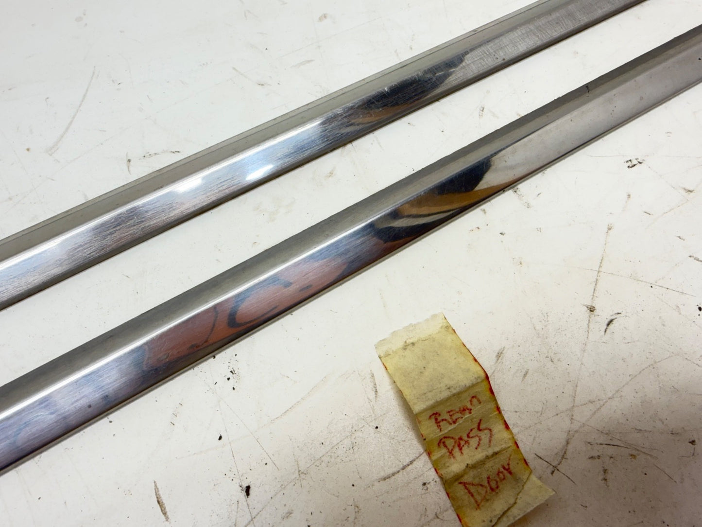 63-79 Cherokee Wagoneer Stainless Chrome Trim Rear Passenger Fender Hood Back