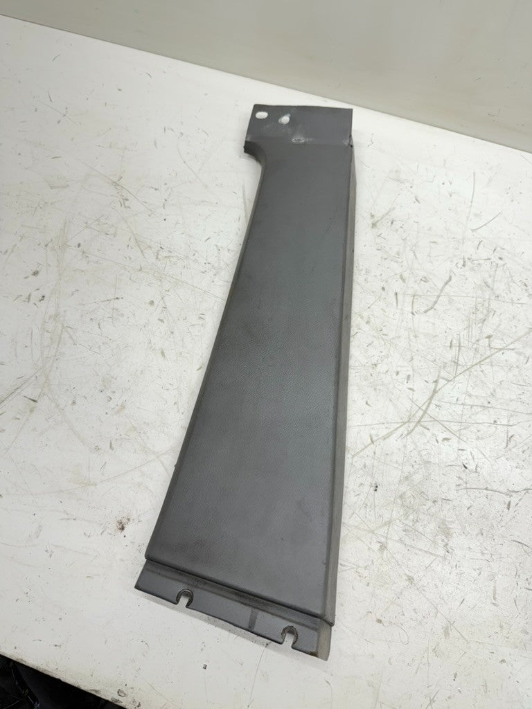 84-96 Jeep Cherokee XJ Passenger Side C Pillar Trim 4 Door RH Right Rear Grey OE